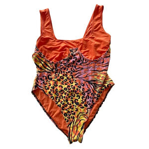 Iconswim Womens XXL One Piece Swimsuit Swim Beach Resort Cruise Colorful Orange